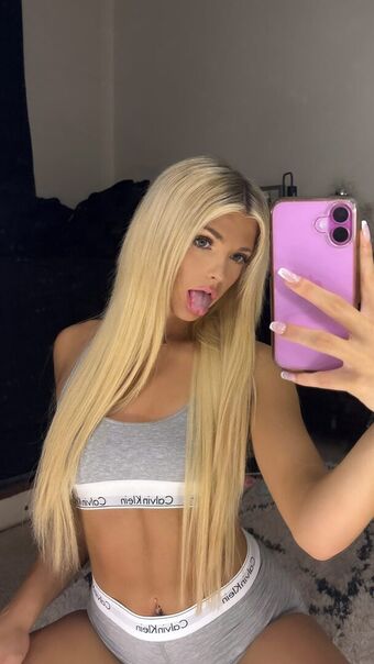 Ella West Nude Leaks OnlyFans Photo 44