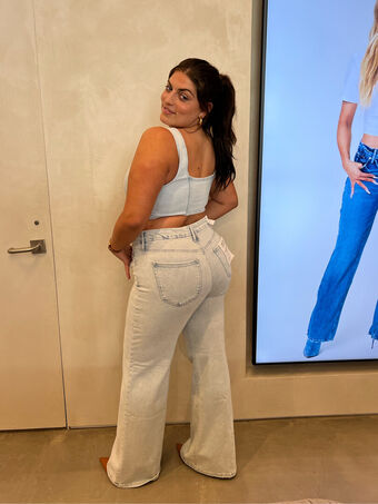 ellahalikas Nude Leaks OnlyFans Photo 18