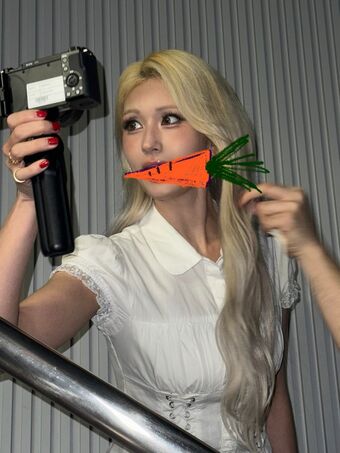 Jeon Somi Nude Leaks OnlyFans Photo 415