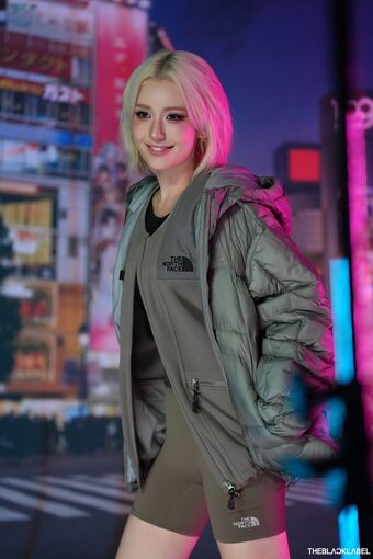 Jeon Somi Nude Leaks OnlyFans Photo 407