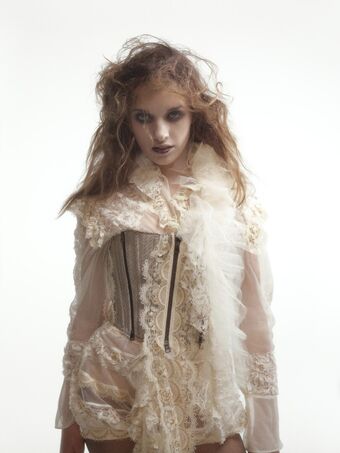 Ever Anderson Nude Leaks OnlyFans Photo 8