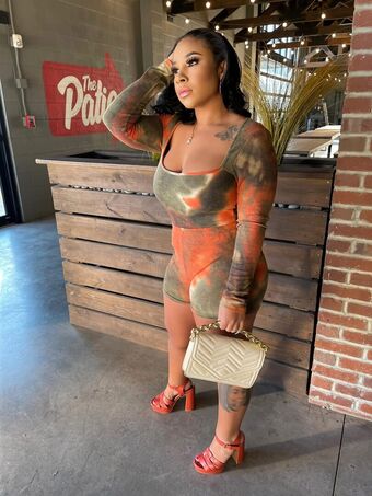 Famous Kiki 1 Nude Leaks OnlyFans Photo 23