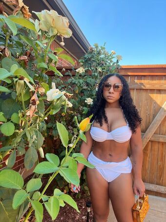 Famous Kiki 1 Nude Leaks OnlyFans Photo 18