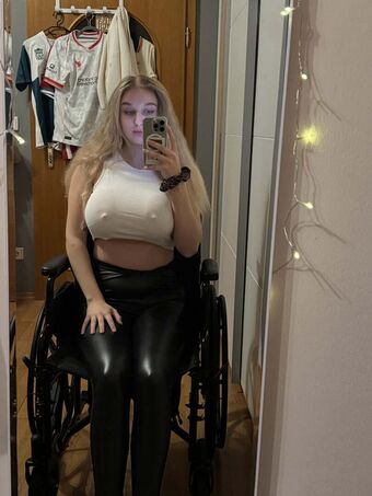 foxielovelyredxo Nude Leaks OnlyFans Photo 3