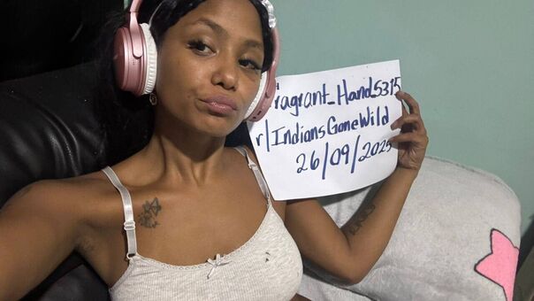 Little Mariam Nude Leaks OnlyFans Photo 8