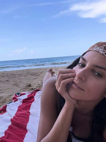 Genesis Rodriguez Nude Leaks OnlyFans Photo 21