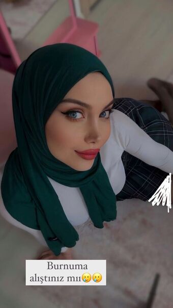 sariikubraa Nude Leaks OnlyFans Photo 19