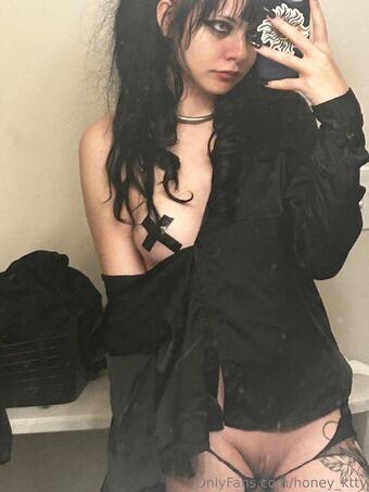 Honey_Ktty Nude Leaks OnlyFans Photo 21