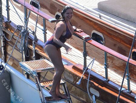 Kelly Brook Nude Leaks OnlyFans Photo 321