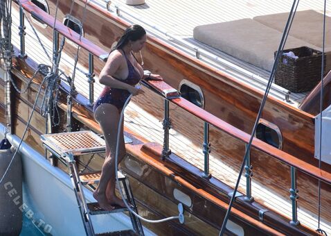 Kelly Brook Nude Leaks OnlyFans Photo 320