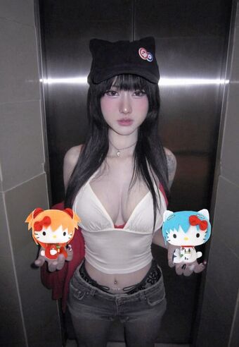 idontwannabeyouanymore Nude Leaks OnlyFans Photo 60