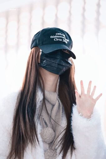 Jang Won-young Nude Leaks OnlyFans Photo 1572