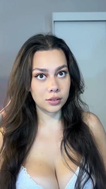 Julia Alvarenga Nude Leaks OnlyFans Photo 49