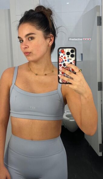 Landry Bender Nude Leaks OnlyFans Photo 1