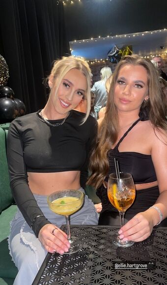 laurendaynews Nude Leaks OnlyFans Photo 2