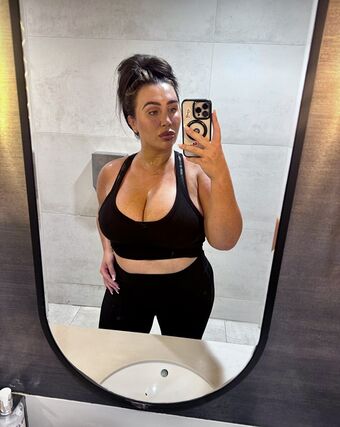 Lauren Goodger Nude Leaks OnlyFans Photo 136