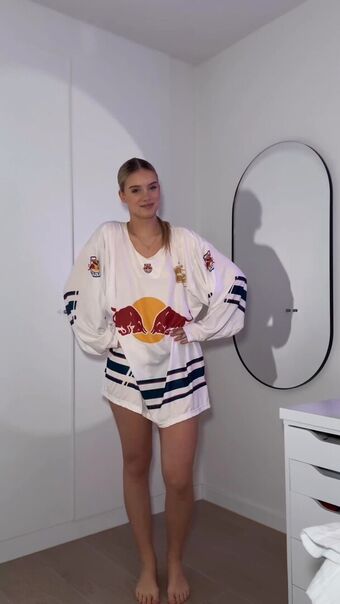 Lia Sikora Nude Leaks OnlyFans Photo 12