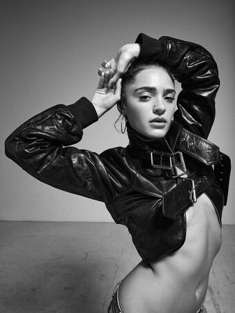 Luna Blaise Nude Leaks OnlyFans Photo 31