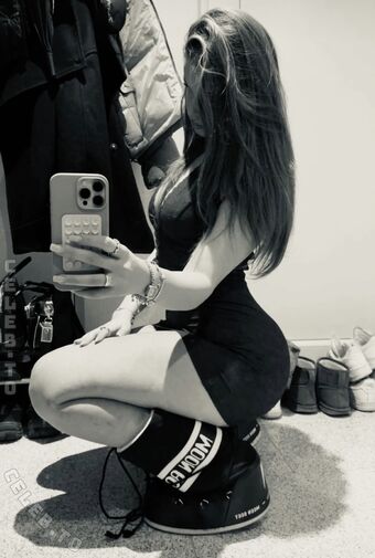 mayaa.zr Nude Leaks OnlyFans Photo 14