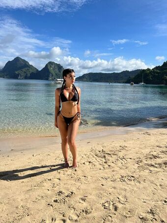 Mona Rhazi Nude Leaks OnlyFans Photo 3