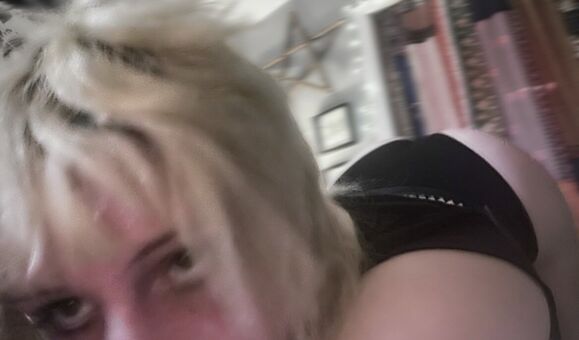 OreoSlut Nude Leaks OnlyFans Photo 2