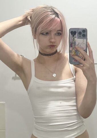 Pawiimiina Nude Leaks OnlyFans Photo 4