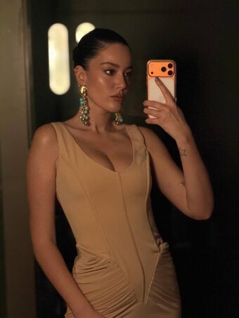 Pelin Akil Nude Leaks OnlyFans Photo 54