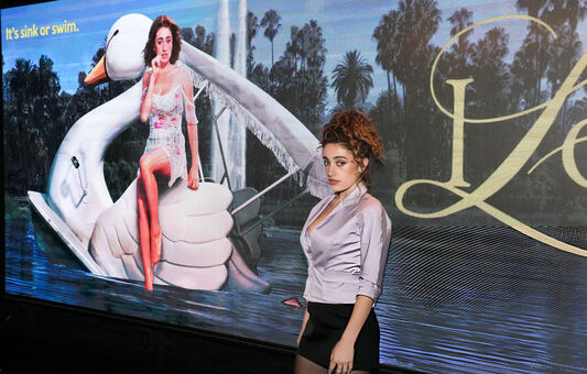 Rachel Anne Sennott Nude Leaks OnlyFans Photo 297