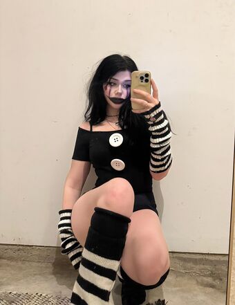 Ramierah Nude Leaks OnlyFans Photo 31