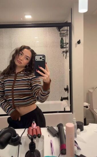 Sakura Shymko Nude Leaks OnlyFans Photo 88