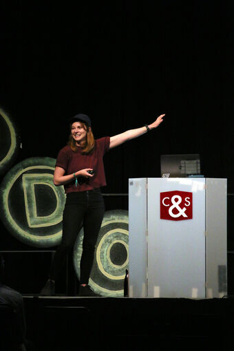 Simone Giertz Nude Leaks OnlyFans Photo 48