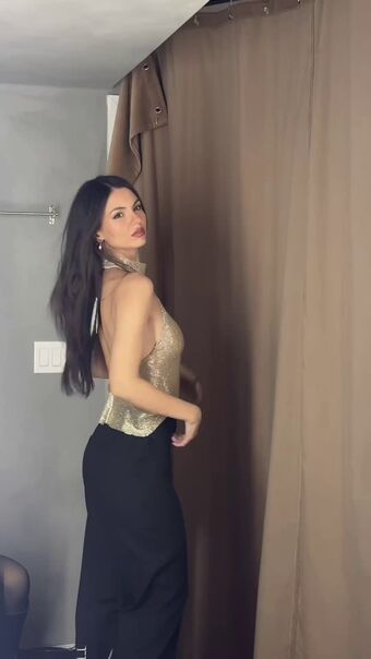 Victoria-justice Nude Leaks OnlyFans Photo 2160