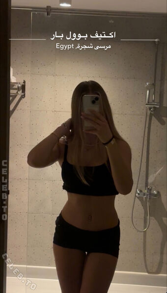 02.queenice Nude Leaks OnlyFans Photo 13