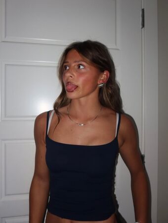 Anna Frey Nude Leaks OnlyFans Photo 4