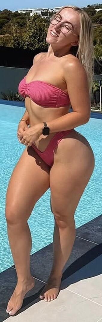 Brogan Small Nude Leaks OnlyFans Photo 140