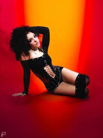 Corinne Joy Nude Leaks OnlyFans Photo 4