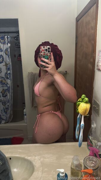 Crisleidy1217 Nude Leaks OnlyFans Photo 8