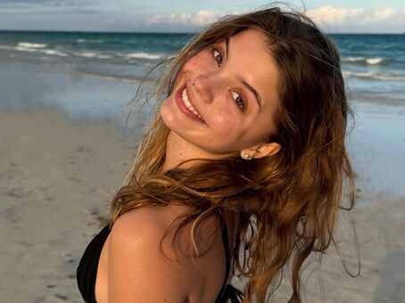 Dasha Komarova / Darya Komarova / Odarka Komarova Nude Leaks OnlyFans Photo 32