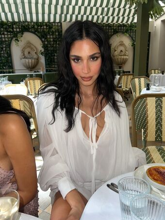 delaahmadi Nude Leaks OnlyFans Photo 4