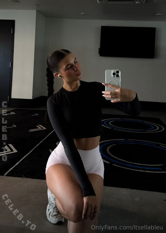 Ella Bleu Nude Leaks OnlyFans Photo 20