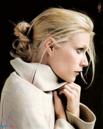 Gwyneth Paltrow Nude Leaks OnlyFans Photo 216