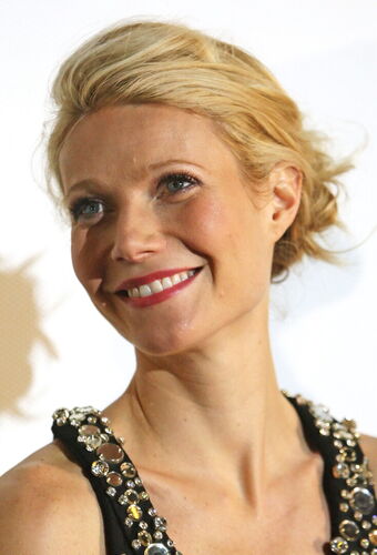 Gwyneth Paltrow Nude Leaks OnlyFans Photo 220