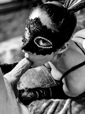 Hotwife Nilly Nude Leaks OnlyFans Photo 14