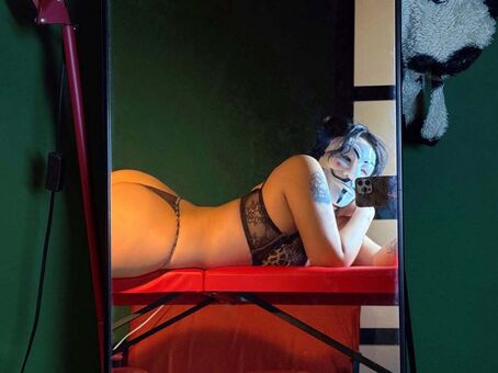 karandashiha Nude Leaks OnlyFans Photo 32