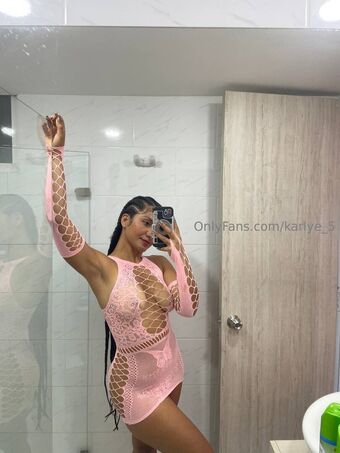 Karlye_5 Nude Leaks OnlyFans Photo 22