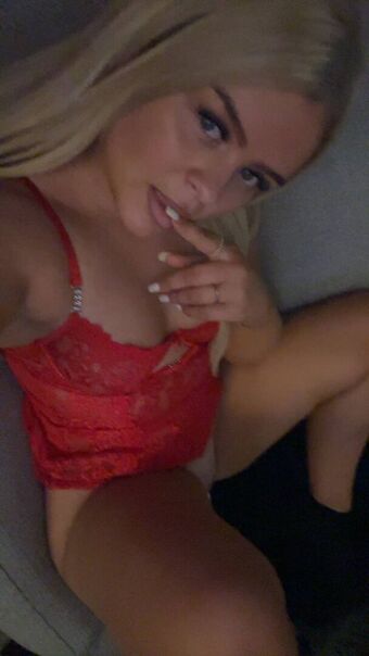 Keira Jane Nude Leaks OnlyFans Photo 2