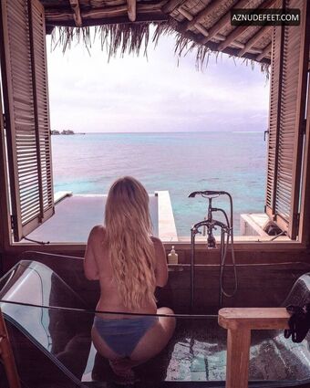 Kelly Misses Vlog Nude Leaks OnlyFans Photo 11