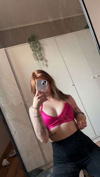 Lil Lau Nude Leaks OnlyFans Photo 2