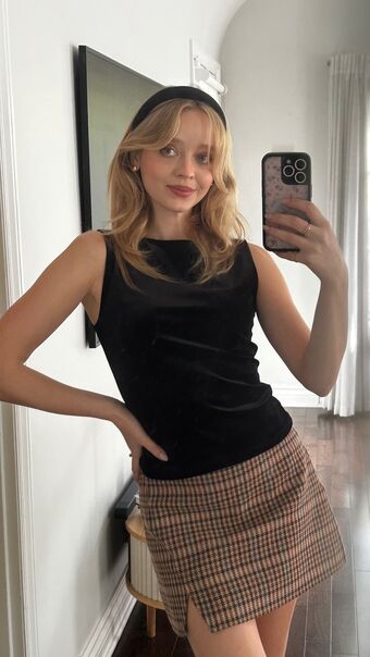 Madeleine Arthur Nude Leaks OnlyFans Photo 19