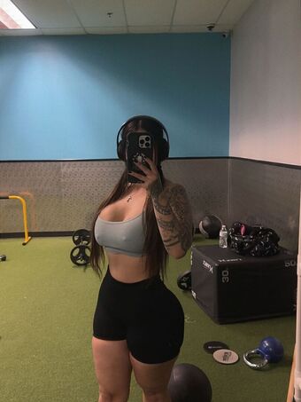 magzcow Nude Leaks OnlyFans Photo 6